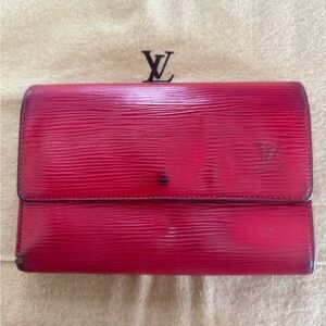 Louis Vuitton Trifold Wallet Epi Porte-Tresor Etui Papier M63717 Castilian Red